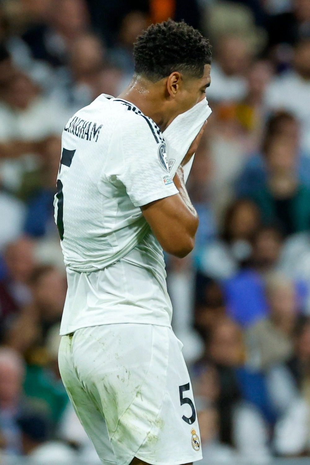 关于今夜多特蒙德备战欧冠；再遭质疑细节曝光；球迷炸锅；年轻球员得到机会的信息南宫体育